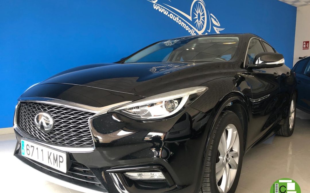 INFINITI Q30 1.5d 110 CV